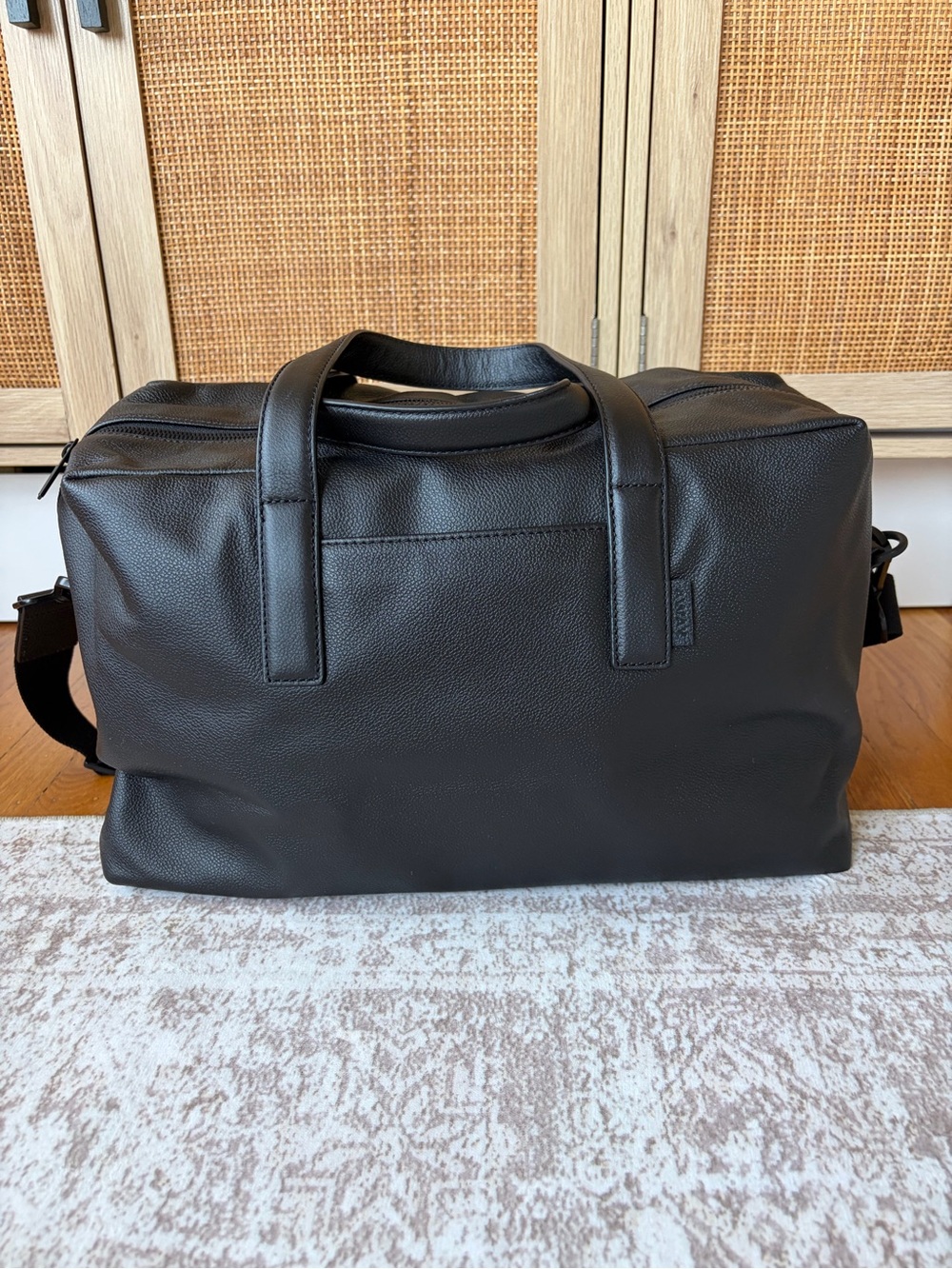 Away “the everywhere” Black Pebbled Leather Weekender Duffel Bag